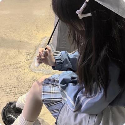 粘在一起的隔离